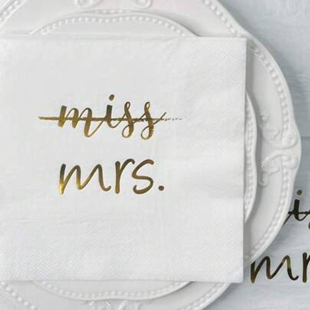 SHEIN 16pcs/Set White Gold Foil &#34;MRS&#34; Single Party Wedding Napkins, 13*13 Inch, Wedding Bachelorette Party Decorative Paper Towels, Restaurant Hotel Party T
