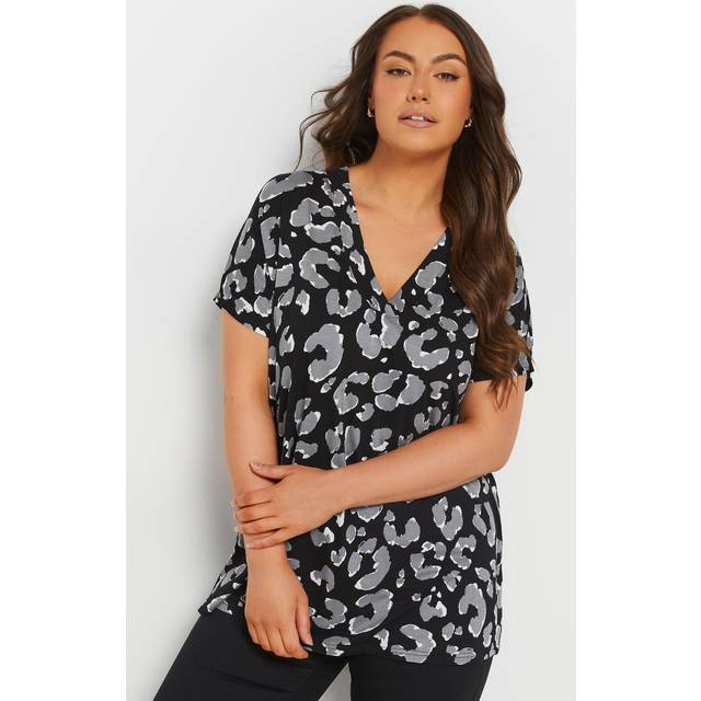Yours Curve Black Leopard Print Smart Vneck Tshirt, Women's Curve & Plus Size, Yours - 26-28