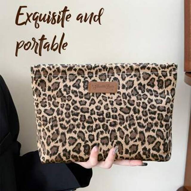 SHEIN Fashionable & Versatile Leopard Print Portable Cosmetic Bag