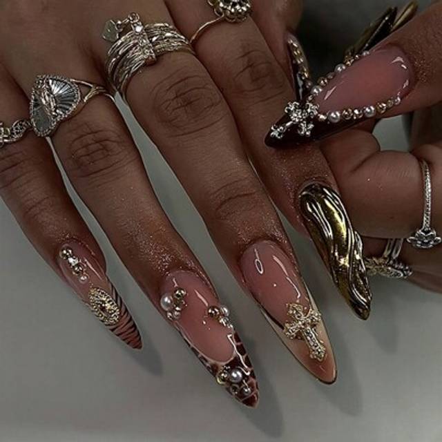 SHEIN 24pcs French Leopard Print Nails French Black False Nails Pearls Bling Fake Nails Cross Flash Nails Long Press On Nails Stiletto Nails Art