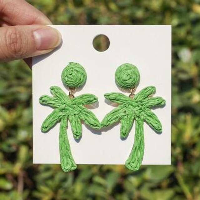 1 par handgjorda vävda Raffia Coconut Tree Örhängen, Bohemian Palm Tree Leaf Design Örhängen, Lämplig för kvinnor Beach Holiday Party Dagligt slitage - Grön (En-Storlek)