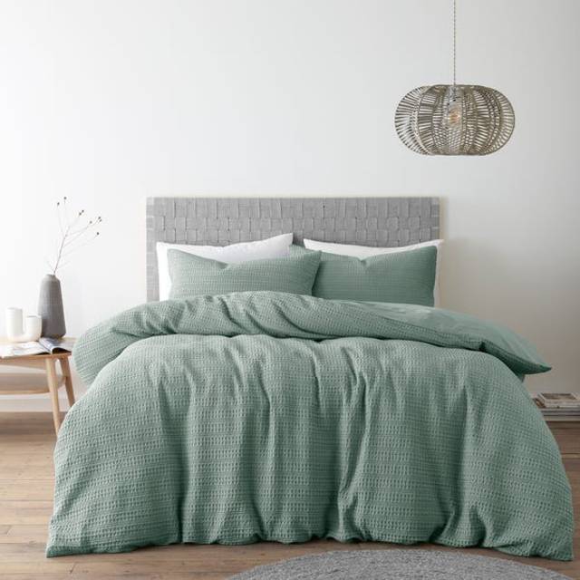 Amberley Waffle Cotton Duvet Cover and Pillowcase Set - Lilypad