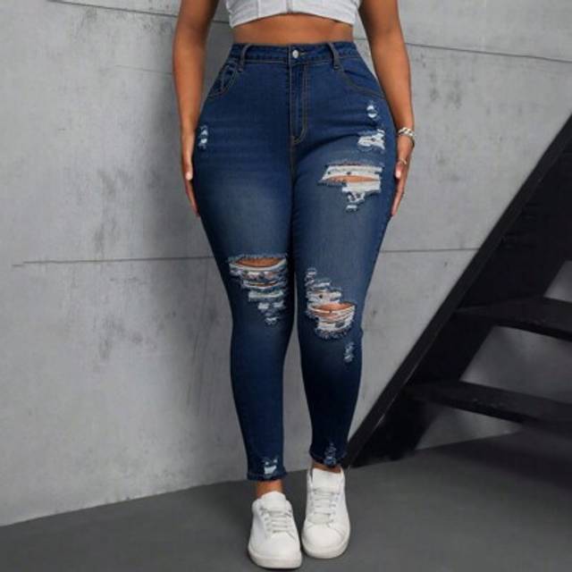 SHEIN Plus Size Denim Stretchy Fashionable Sexy Distressed Jeans