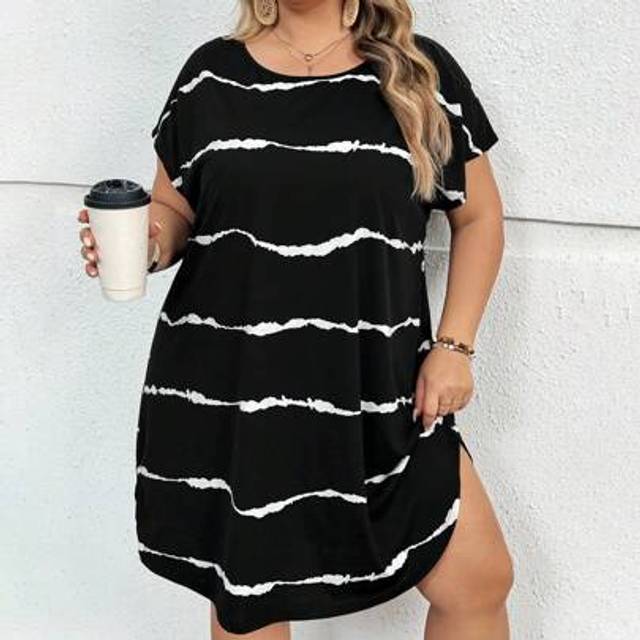 SHEIN Plus Size Women Casual Bodycon Midi Dress, Black & Color Block Striped Design With Side Slit, Basic T-Shirt Dress, Suitable For Spring And Summer