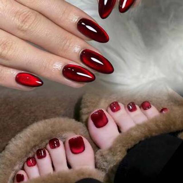 SHEIN 2set/48pcs Y2K Aesthetic Blood-Red Crystal Cat Eye Hand & Toe Nails Design Press On Nails Almond Cat Eye Acrylic False Nails ,Contain 2pcs Jelly Glue