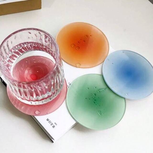 SHEIN 1/4PCS Gradient Acrylic Coasters Thickened Heat-Resistant Translucent Sunset Coasters
