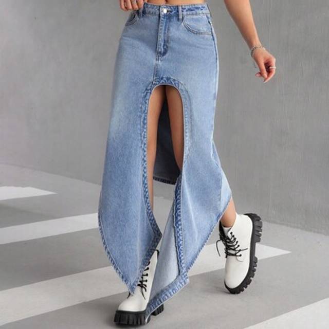 SHEIN Women&#39;s Casual Front Button Pocket Slit Denim A-Line Skirt, Simple Design