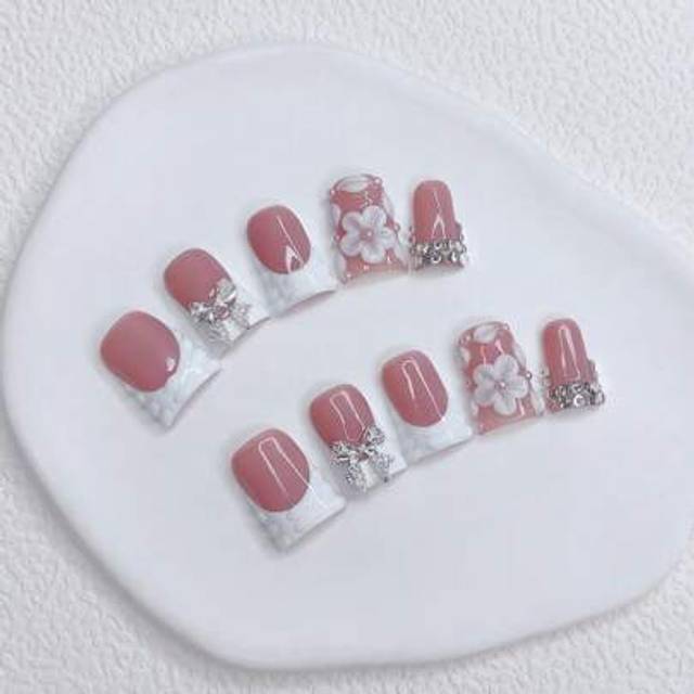 SHEIN 10pcs Y2K Nails Chic Duckbill Press On Nails Set - Handcrafted, White French Tip Style And Versatile 3d Handmade Carved Flower, Sparkling Silvery Bow