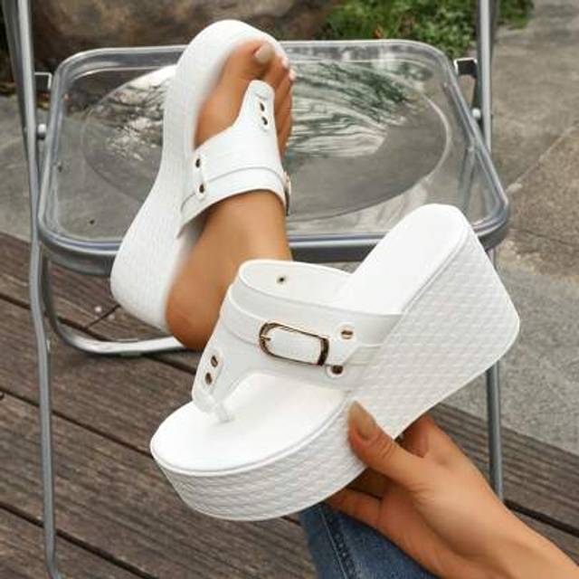 SHEIN Women&#39;s Comfortable Casual Fashion Platform Flip Flops With Side Buckle Decoration, Thick Sole, Suitable For Daily Wear, Vacation, Goes Well With Dres