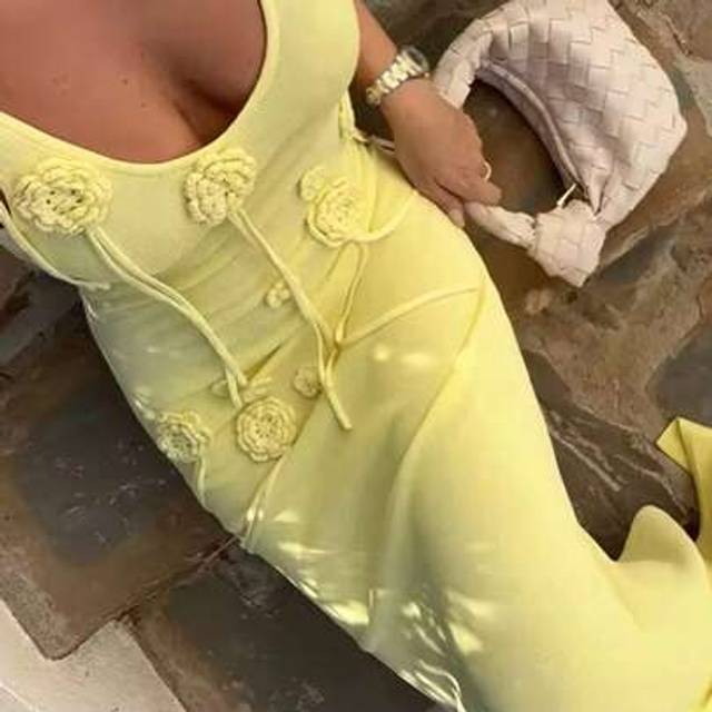 SHEIN Summer Dresses For Women Sexy Beach Holiday Dress Women&#39;s Vacation Style V-Neck Halter Sexy Sheer Knitted Sweater Dress Three-Dimensional Flower Backl