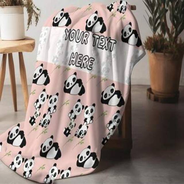 SHEIN This Flannel Blanket Features A Soft Pink Base With Playful And Dynamic Panda Cartoon Patterns, With A Mix Of Different Sizes For A Whimsical Touch. M