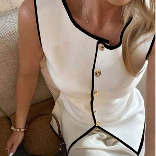 SHEIN Spring And Summer New Minimalist Style Vacation Women&#39;s Urban Modernist Women&#39;s Cardigan Button Sleeveless Knitted Tops Graduation Outfits