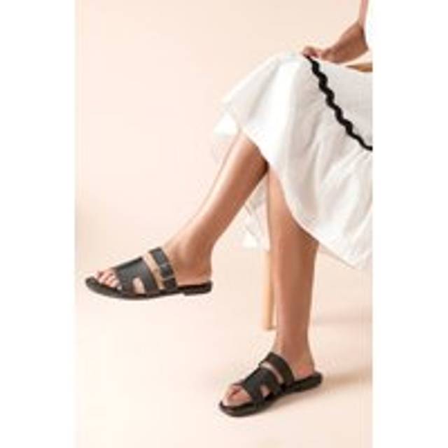 Womens Faith: Cassian Double Buckle Slingback Chunky Footbed Sandals - Black - 7