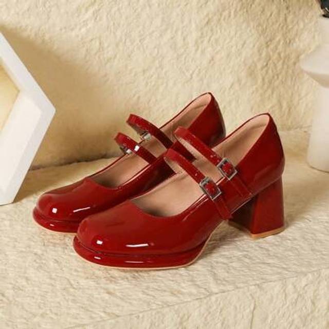 SHEIN Women Red Patent Leather Mary Jane Shoes Platform Thick Heel Square Toe Retro French Style Pumps Valentines