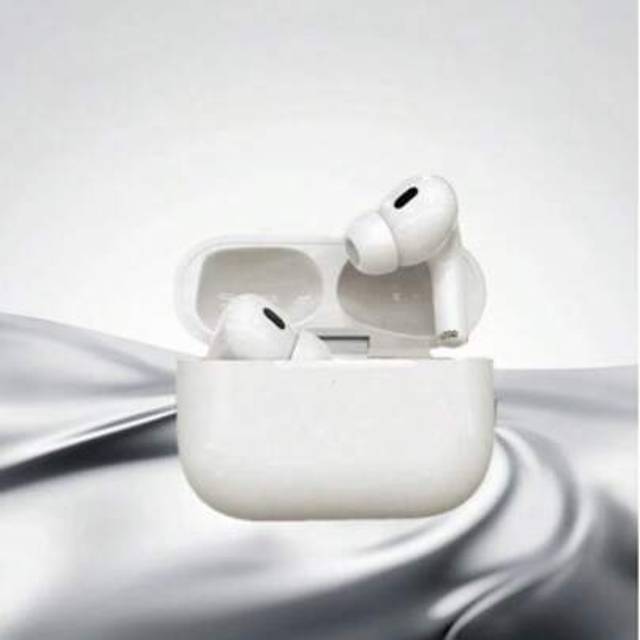 SHEIN True Wireless Earbuds- Compatible With Apple & Android, Built-In Microphone, Sweat Resistant Earphones, Up To 24 Hours Of Battery Life- White,Ear Phon