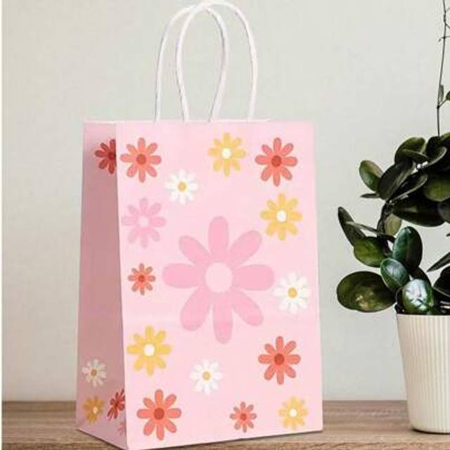 SHEIN 1PC/2PCS/Set Sunflower Themed Gift Bags, Paper Gift Bags, Large Capacity Birthday Gift Bags, Party Gift Bags, Holiday Gift Packaging Bags, Gifts For F