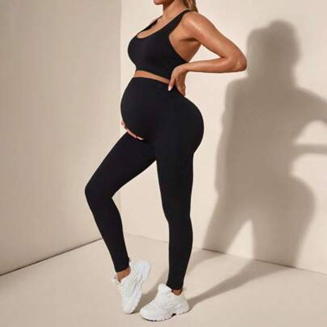 SHEIN Seamless Maternity Workout Set, Tank Top With Leggings, Multi-Color Super High Rise Belly Support Maternity Leggings High-Stretchy   Women&#39;s Two Piece