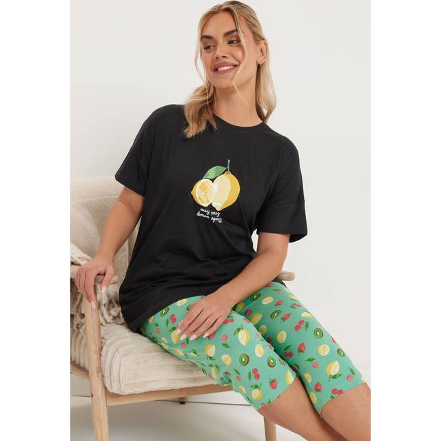 Yours Curve Black Graphic Lemon Print Cropped Pyjama Set - 18-20