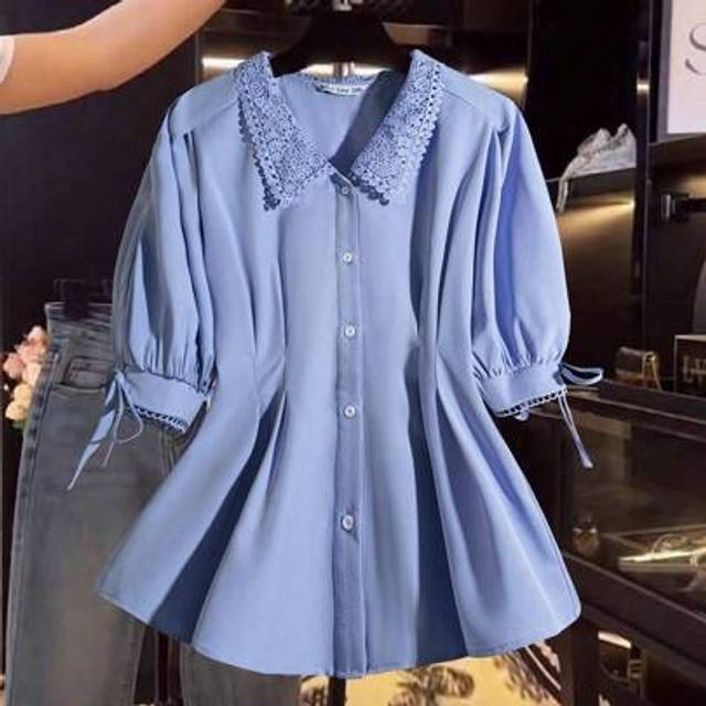 Franclia Women&#39;s Elegant Floral Collar Design Short Sleeve Blouse, Fitted Waist Flare Hem Puff Sleeve Top, Feminine And Charming, Suitable For Daily Work Commu