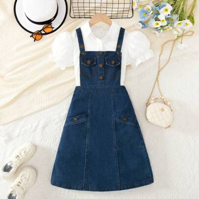SHEIN Spring/Summer Casual Fashion Girls Denim Pinafore Dress, Blue Washed Denim Pockets & Antique Bronze Buckle Design, Suitable For Girl&#39;s Daily, Casual,