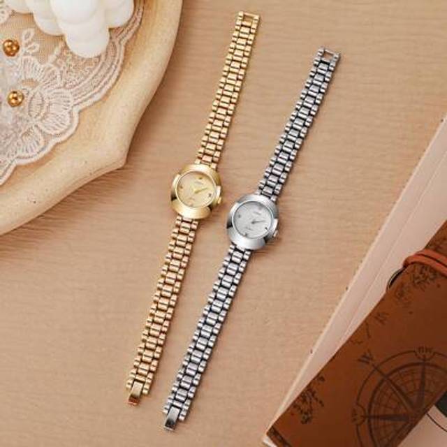 SHEIN 1pc Minimalist High-Value Rhinestone Point Scale Barrel Dial Elegant Steel Band Quartz Watch For Teens, Suitable As Birthday, Children&#39;s Day, Graduati