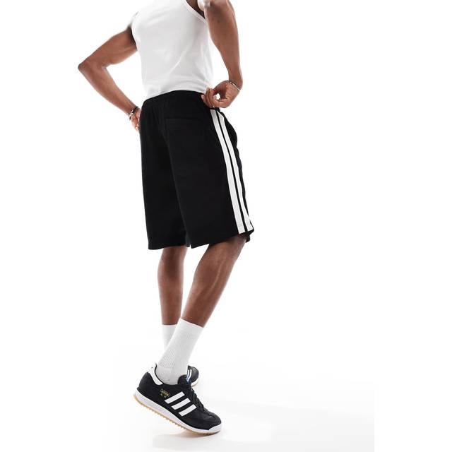 Jack & Jones – Svarta shorts i frotté med sidorand-Svart/a