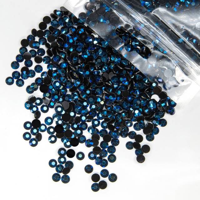 qiipii 620PCS 6mm Ink Blue Resin Rhinestones for Crafting Montana Flatback Jelly Resin Stones Bulk SS30 Non-Hotfix Black Navy Blue Diamonds Gems Charm