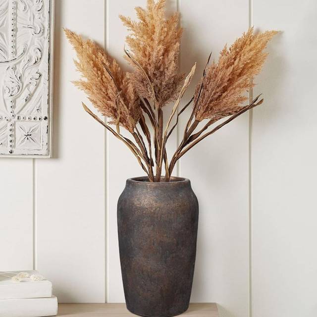Cement Table Vase - Brown