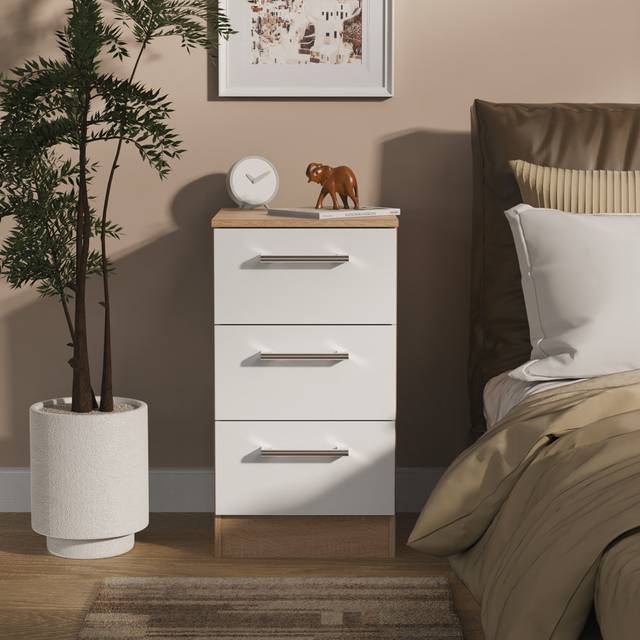 Welcome Furniture Welcome Furniutre Yelanto 3 Drawer Bedside Cabinet - Ready Assembled