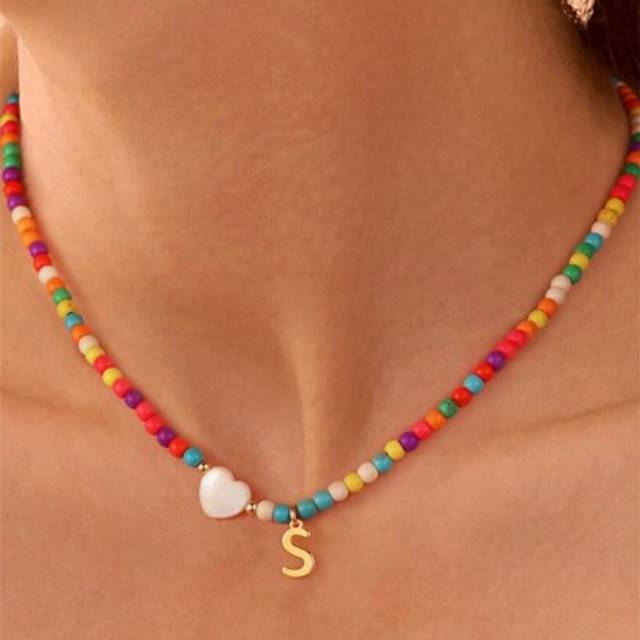 SHEIN 1 Pc Dainty Initial Necklaces For Girl Colorful Beaded Necklaces Handmade Personalized A-Z Gifts Stuff Bohemian Letter Choker Necklace With Heart Shap