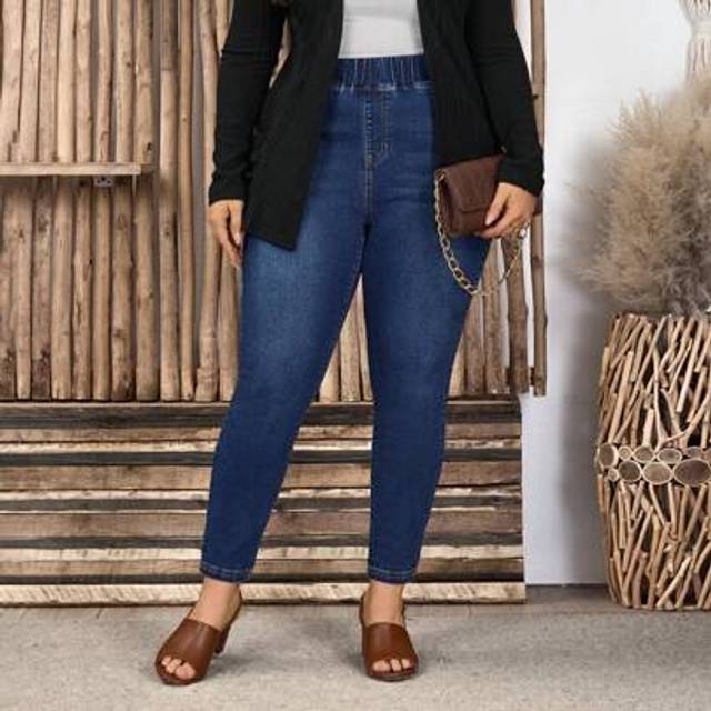 SHEIN Plus Size Women Elastic Waist Pockets Skinny Casual Denim Jeans