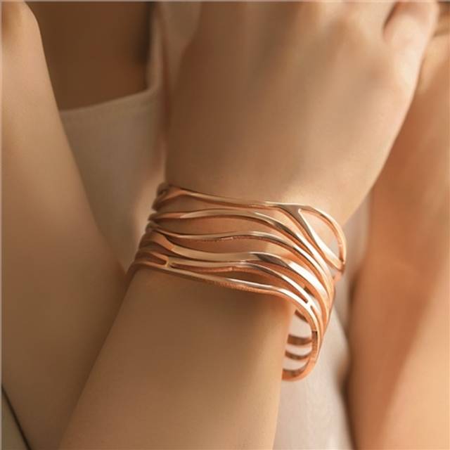 Large Rose Gold Plated Orca Bangle