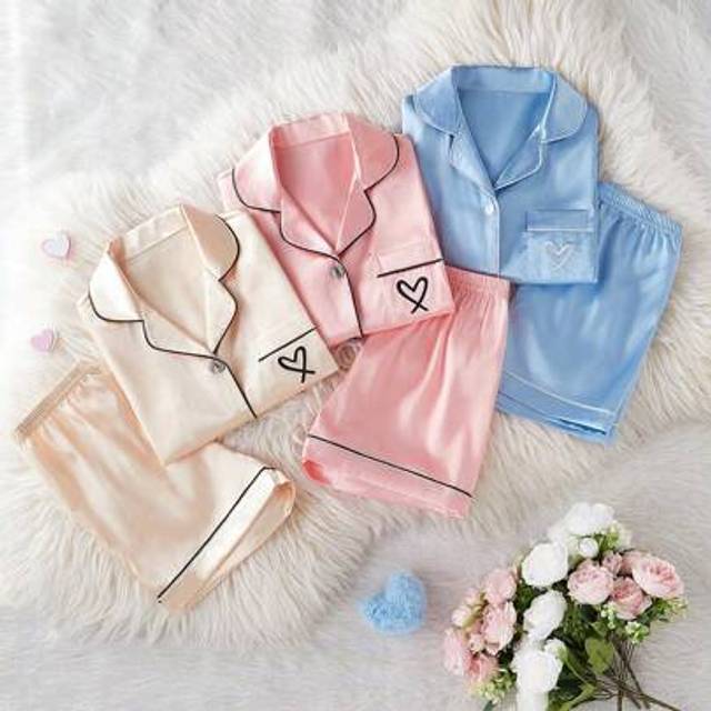 SHEIN Tween Girl 3-Piece Solid Color Pocket Heart Pattern Embroidered Collar Shirt , Short Sleeve Top And Shorts Casual Loungewear Set, Summer,Summer,Travel