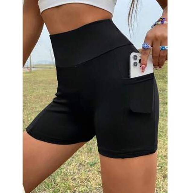 SHEIN Plus Size Women&#39;s Spring And Summer Fashion Casual Sports Comfortable High Elastic Basic Daily Versatile Black Motorcycle Shorts With Pockets,Women Bo