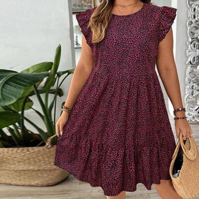 SHEIN Plus Size Women&#39;s Leopard Print Round Neck Flowy Sleeve Casual Dress