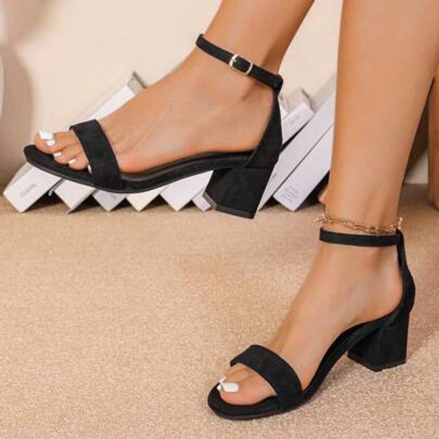 SHEIN Women&#39;s Chunky Heels Sandals Black Strappy Open Toe Mid Heels Casual Dress Shoes