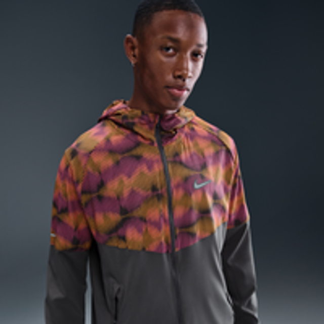 Nike Miler Men's Running Jacket - Grey - Polyester/Elastane - XL