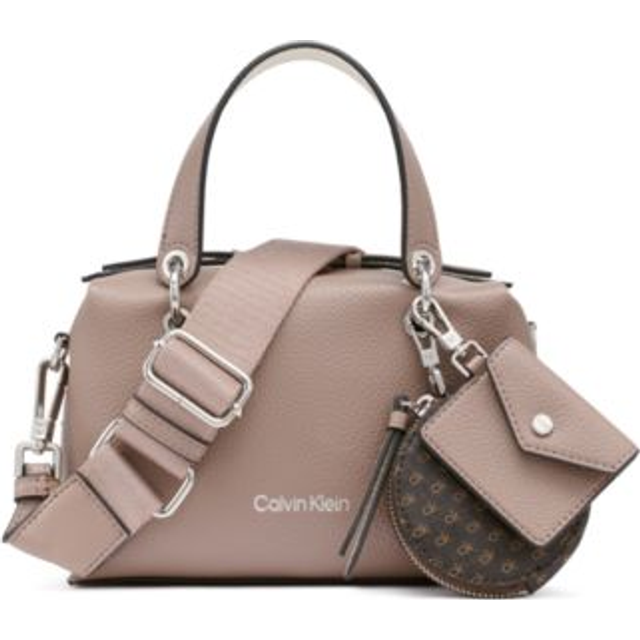   ★【ボディバッグ】Cali Mini Satchel Crossbody Calvin Klein Cali Mini Satchel Crossbody, Black/White, One
