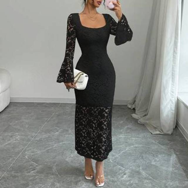 Rafferiza Women&#39;s Long Lace Bell Sleeve Dress
