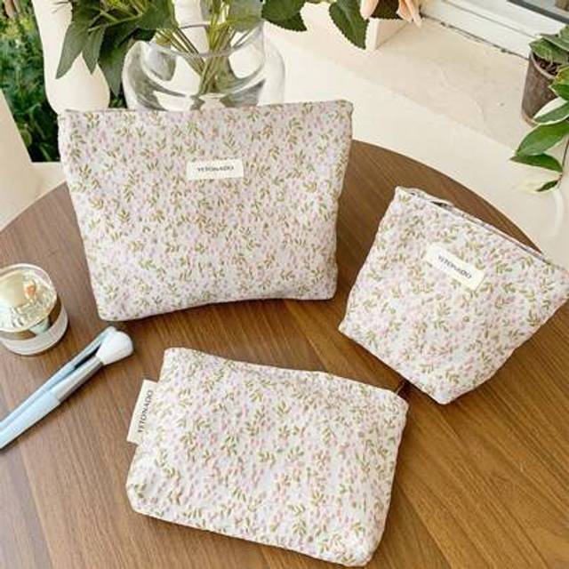 SHEIN 1 PC Pink Green Small Floral Jacquard Fabric With High-Grade Feel Make Up Bag,Fashionable And Casual Large Capacity Portable Zipper Makeup Bags,Travel