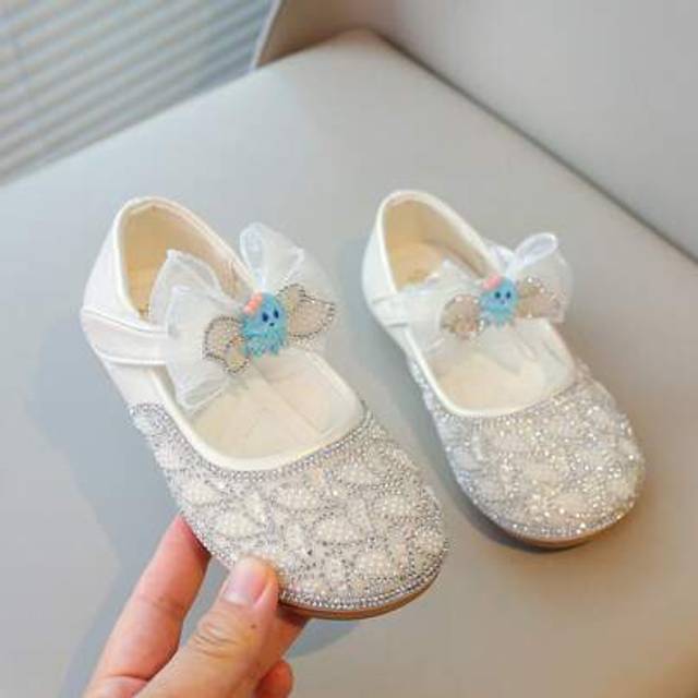 SHEIN 1 Pair Princess Style Butterfly & Pearl Rhinestone Embellished Flat Shoes, Non-Slip Soft Sole, For Baby/Toddler Girls, Spring/Autumn