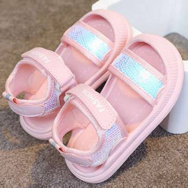 SHEIN 1 Pair Infant/Toddler Summer Fashionable Comfortable Outdoor Casual Sandals