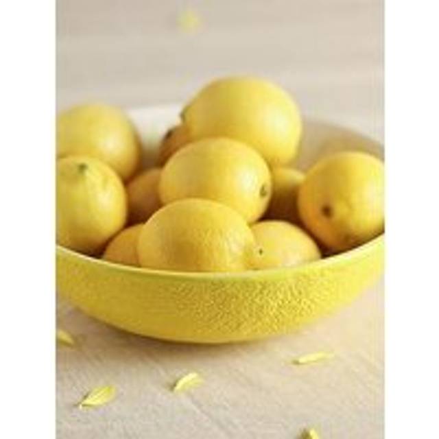 Lemon Serving Bowl - Bright Yellow - One Size