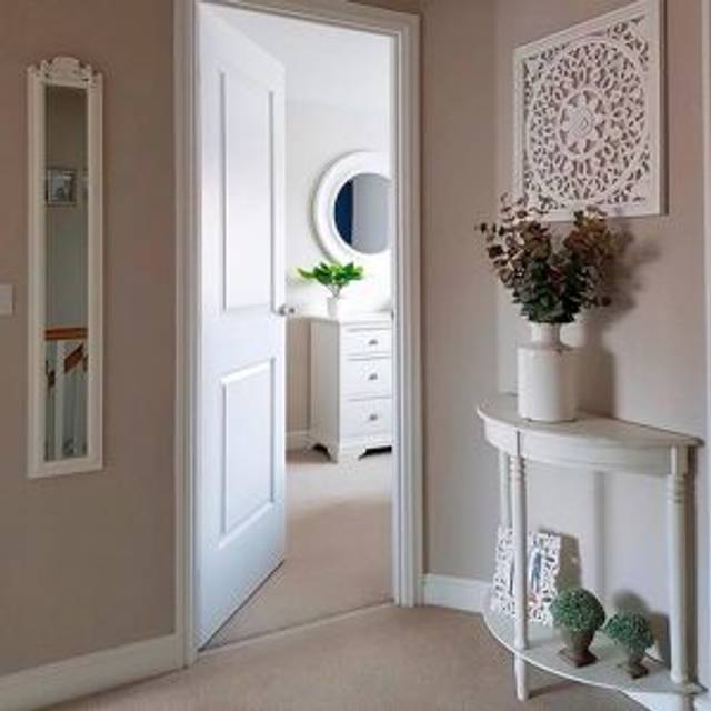 Antique White Half Moon Console Table - Mia Range Material: Furniture/Furniture Ranges/Mia Range