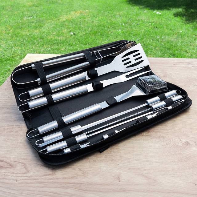 InGenious BBQ Tool Set in Carry Bag