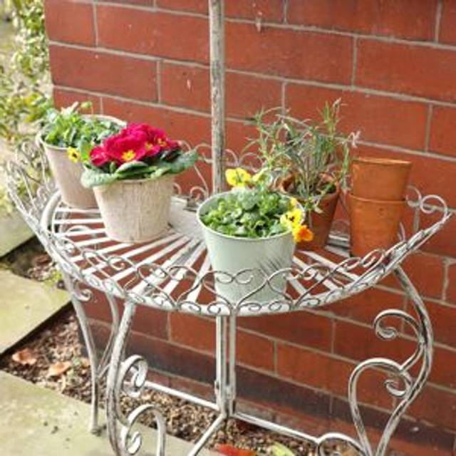 Melody Maison - Large Distressed Vintage White Two Tier Plant Stand 100cm