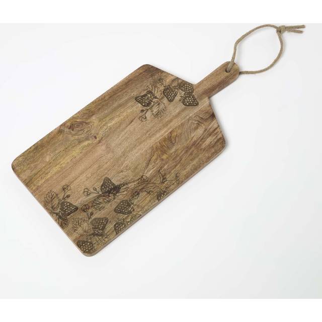 Homescapes 100% Mango Wood Etched Chopping Board, 50 x 25 x 2 cm, Natural, Strawberry, Decorative, Food Safe
