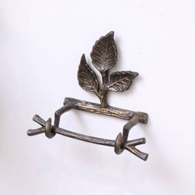 Antique Brass Leaf Detail Textured Toilet Roll Holder Material: New Products