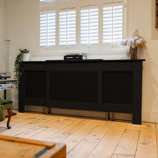 Jack Stonehouse Black Diamond Radiator Cover - Adjustable, Black