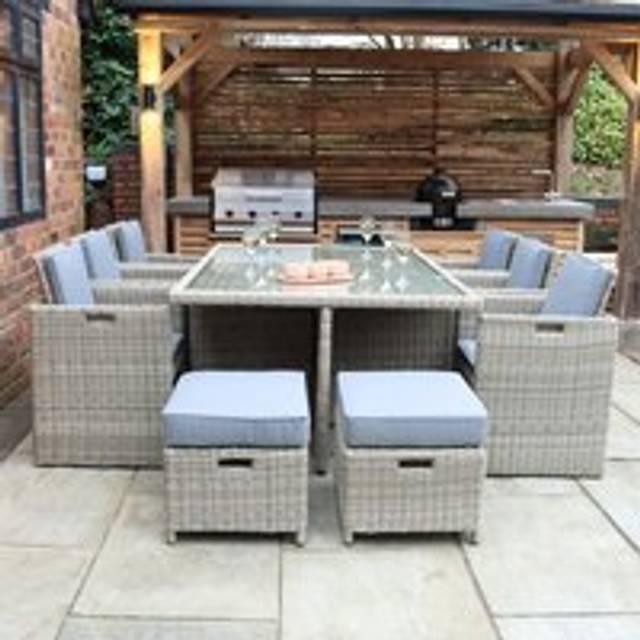 Wentworth 10 Seater Outdoor Cube Dining Set - Natural